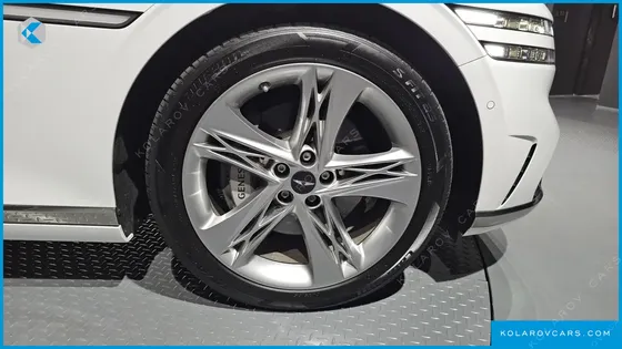 GENESIS G90 GASOLINE 3.5 TURBO AWD