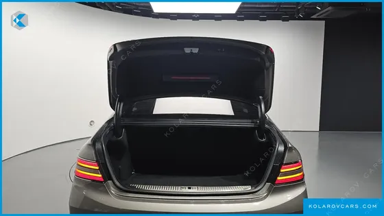 GENESIS G90 3.3 T AWD