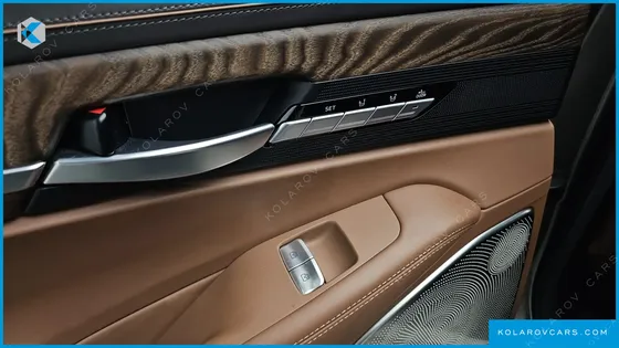 GENESIS G90 3.3 T AWD
