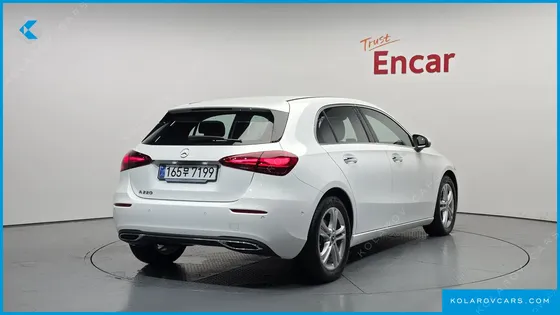 MERCEDES A-CLASS A220 HATCHBACK
