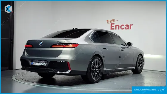 BMW 7 SERIES 740I SDRIVE M SPORT