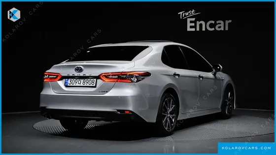 TOYOTA CAMRY 2.5 XLE HYBRID