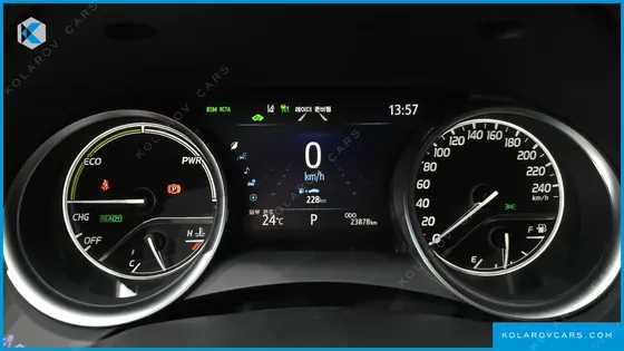 TOYOTA CAMRY 2.5 XLE HYBRID