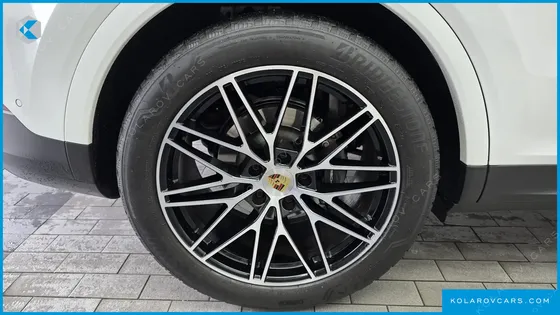 PORSCHE CAYENNE 3.0