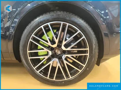 PORSCHE CAYENNE 4.0 TURBO E-HYBRID COUPE