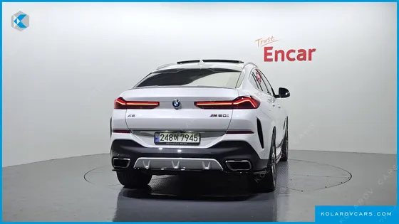 BMW X6 M50I