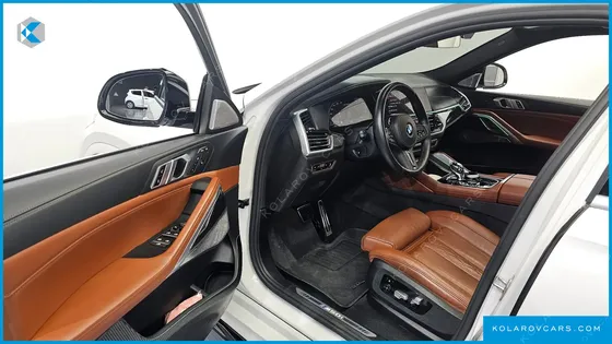 BMW X6 M50I