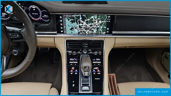 PORSCHE PANAMERA 2.9 AWD E-HYBRID PLATINUM EDITION