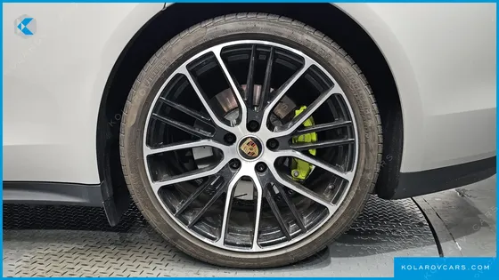 PORSCHE PANAMERA 2.9 AWD E-HYBRID PLATINUM EDITION