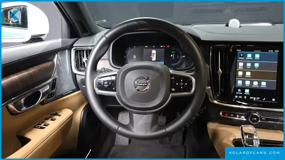 VOLVO S90 T8 AWD ULTIMATE BRIGHT