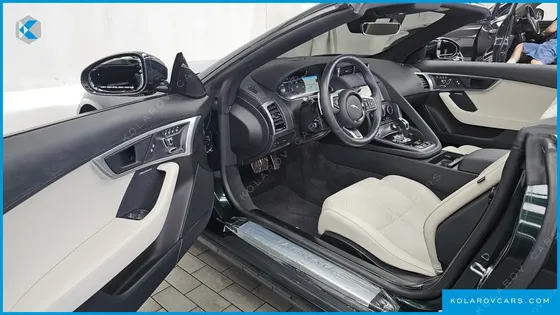 JAGUAR F-TYPE P300 CONVERTIBLE