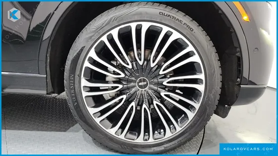 LINCOLN AVIATOR 3.0 BLACK LABEL AWD