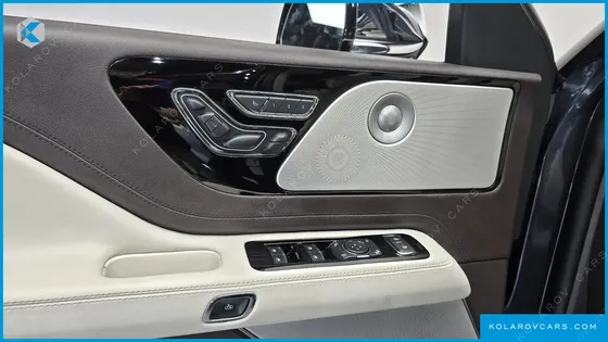 LINCOLN AVIATOR 3.0 BLACK LABEL AWD