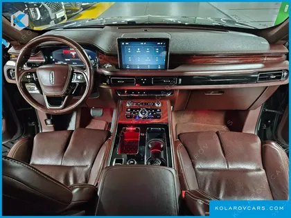 LINCOLN AVIATOR 3.0 BLACK LABEL AWD