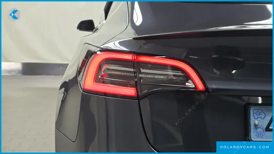 TESLA MODEL 3 PERFORMANCE AWD