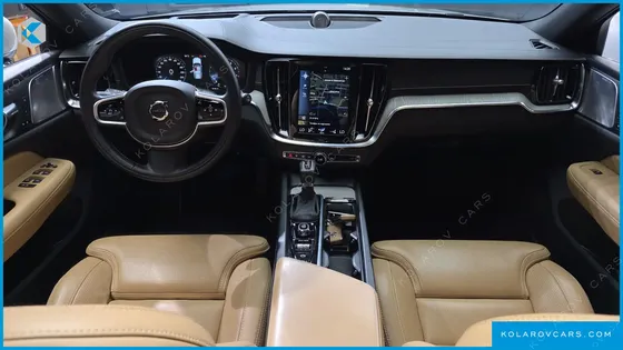 VOLVO V60 T5 PRO AWD