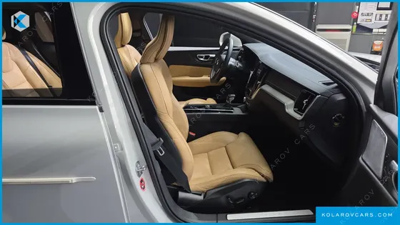 VOLVO V60 T5 PRO AWD