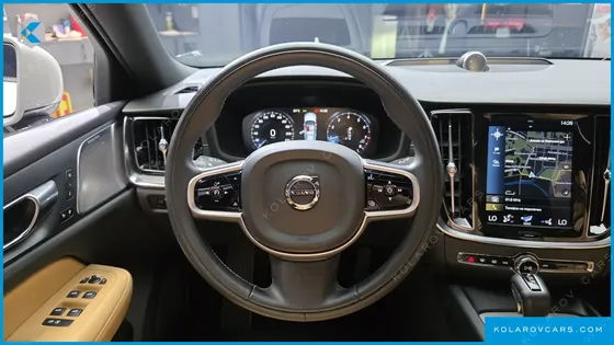 VOLVO V60 T5 PRO AWD