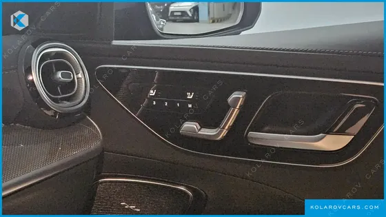 MERCEDES C-CLASS C300 AMG LINE