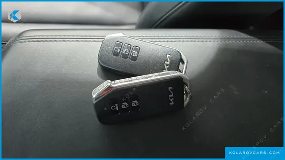 KIA K8 2.5 GASOLINE 2WD