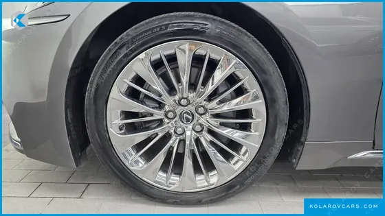 LEXUS LS 3.5 PLATINUM AWD