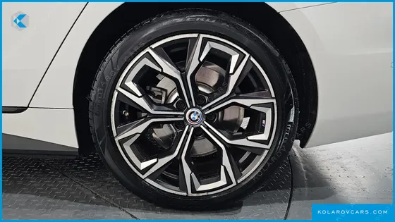 BMW I4 EDRIVE40 M SPORTS