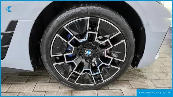 BMW I4 EDRIVE40 M SPORTS