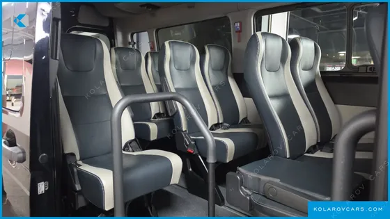 HYUNDAI SOLATI 15-SEATER