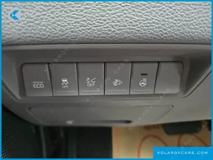 HYUNDAI SOLATI 15-SEATER