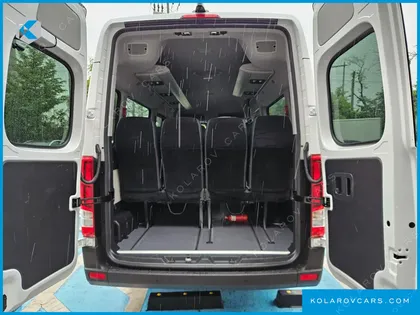 HYUNDAI SOLATI 15-SEATER