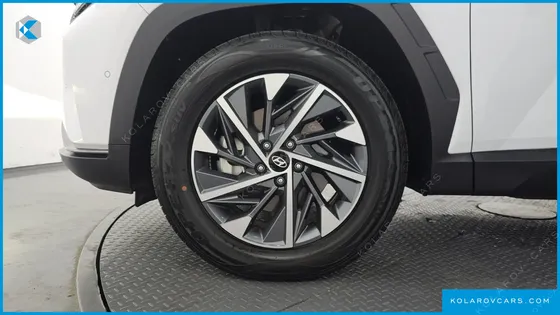 HYUNDAI TUCSON INSPIRATION 2WD