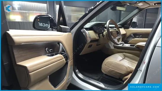 LAND ROVER RANGE ROVER P550E AB