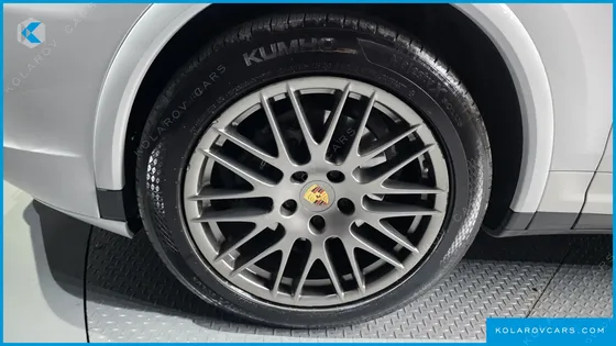 PORSCHE CAYENNE 3.0 DIESEL PLATIUM EDITION