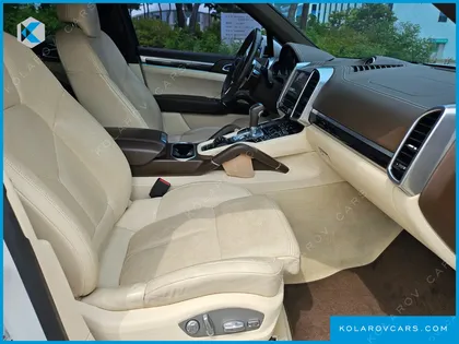 PORSCHE CAYENNE 3.0 DIESEL PLATIUM EDITION
