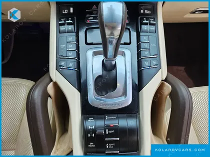 PORSCHE CAYENNE 3.0 DIESEL PLATIUM EDITION