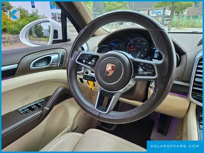 PORSCHE CAYENNE 3.0 DIESEL PLATIUM EDITION