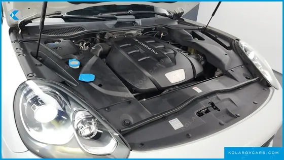 PORSCHE CAYENNE 3.0 DIESEL PLATIUM EDITION