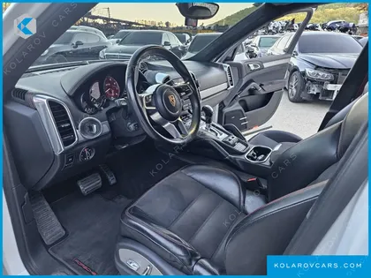PORSCHE CAYENNE 3.6 GTS