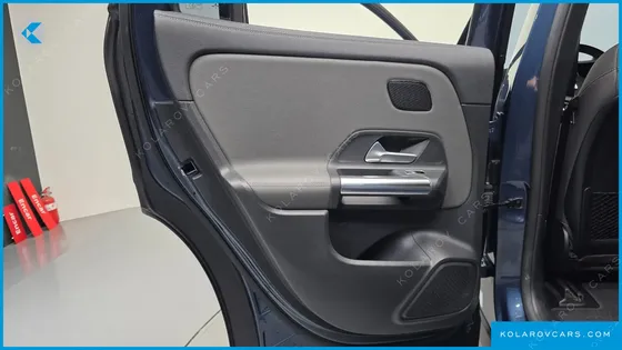 MERCEDES EQA EQA250