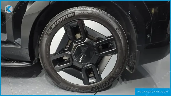 KIA EV9 LONG RANGE 4WD