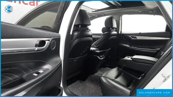 HYUNDAI GRANDEUR 3.3