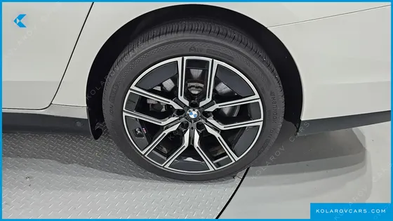 BMW I7 EDRIVE 50 M SPORT