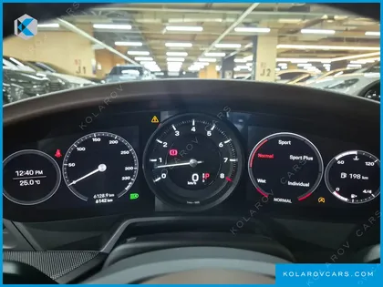 PORSCHE 911 CARRERA 4S