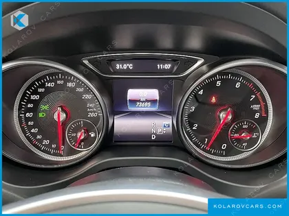 MERCEDES CLA-CLASS CLA220 AMG LINE