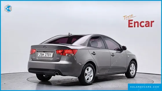 KIA FORTE 1.6 GDI DELUXE