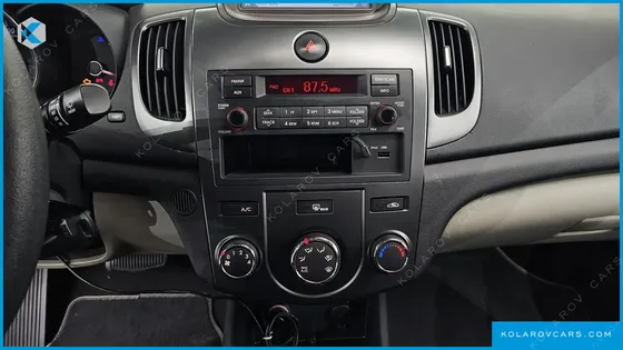 KIA FORTE 1.6 GDI DELUXE