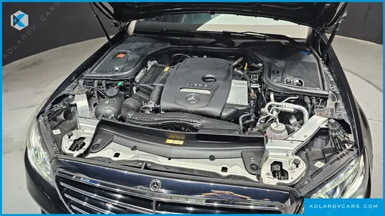 MERCEDES E-CLASS E300E 4MATIC EXCLUSIVE