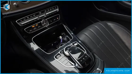 MERCEDES E-CLASS E300E 4MATIC EXCLUSIVE