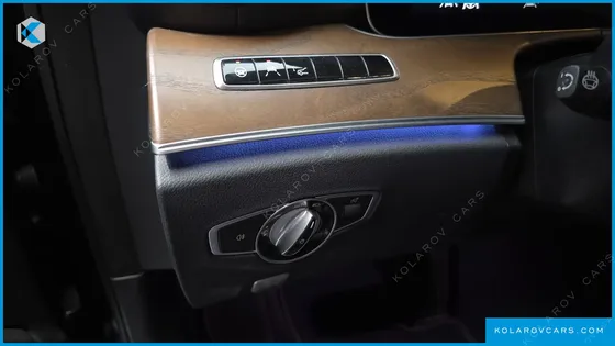MERCEDES E-CLASS E300E 4MATIC EXCLUSIVE
