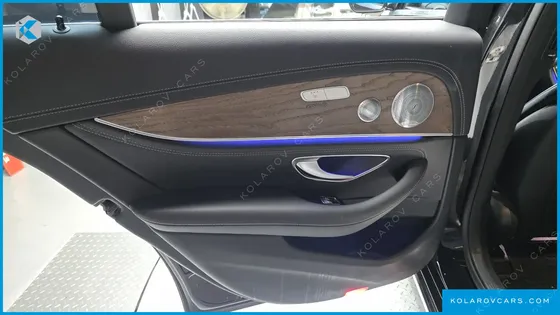 MERCEDES E-CLASS E300E 4MATIC EXCLUSIVE